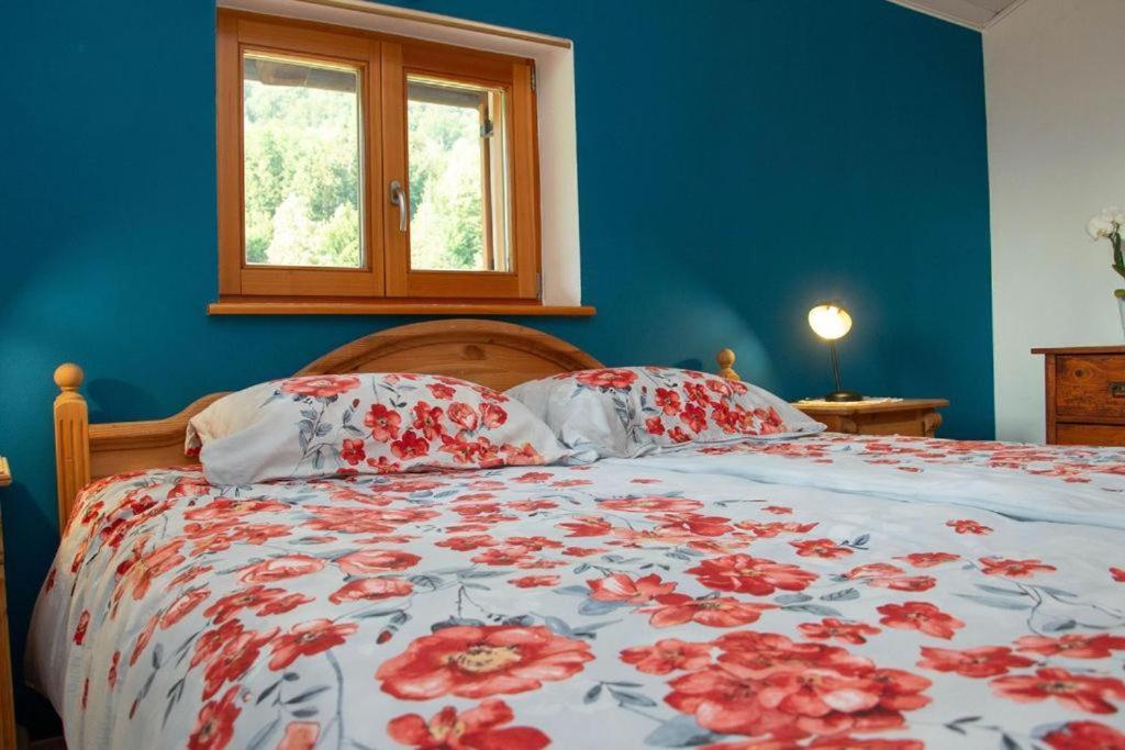 Apartma Burk Kobarid Esterno foto